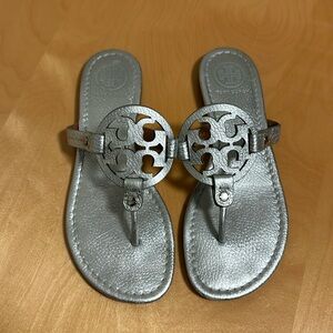 Lots of life left. Pebbled silverish leather